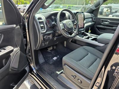2026 Ram 1500 — photo 17 view
