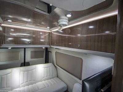 2017 Airstream Interstate Grand Tour null - Photo 12