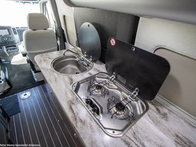 2017 Airstream Interstate Grand Tour null - Photo 7