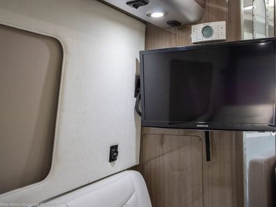 2017 Airstream Interstate Grand Tour null - Photo 13