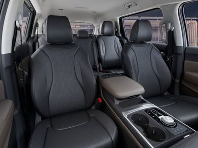 2026 Kia Carnival Hybrid — photo 15 view