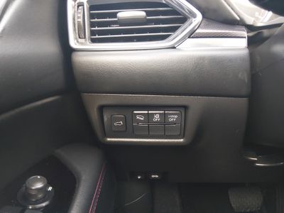 2025 Mazda CX-5 - Photo 13