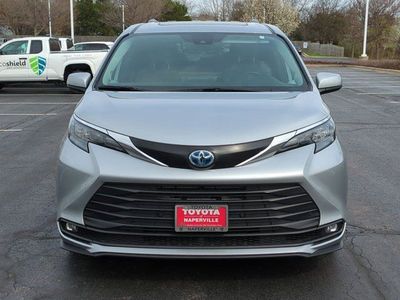 2025 Toyota Sienna - Photo 4
