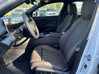 2026 BMW 5 Series 530i - Photo 13