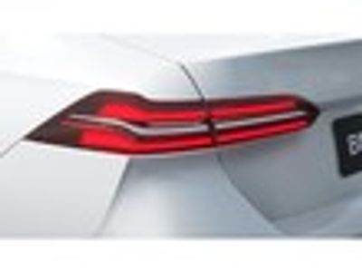 2026 BMW 5 Series 530i - Photo 27