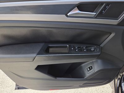 2021 Volkswagen Atlas — photo 27 view