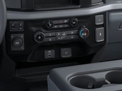 2026 Ford Super Duty - Photo 15