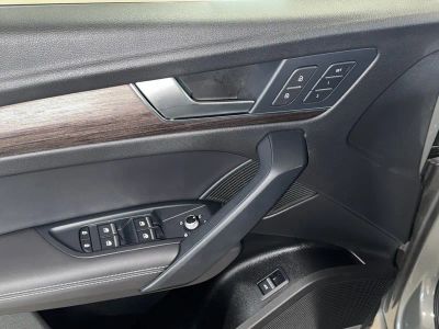 2025 Audi Q5 Sportback — photo 18 view