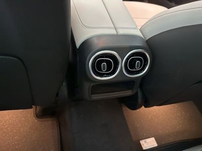2026 Mercedes-Benz GLC — photo 57 view