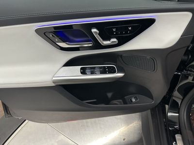 2026 Mercedes-Benz GLC — photo 11 view