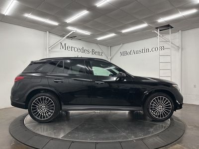 2026 Mercedes-Benz GLC — photo 8 view