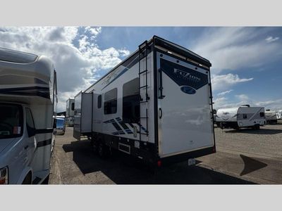 2023 Keystone RV Fusion - Photo 4