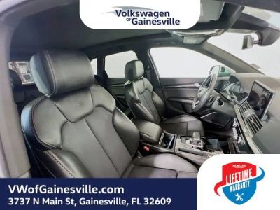 2022 Audi SQ5 — photo 25 view