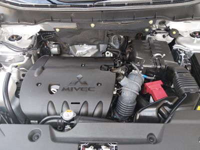 2025 Mitsubishi Outlander Sport - Photo 9