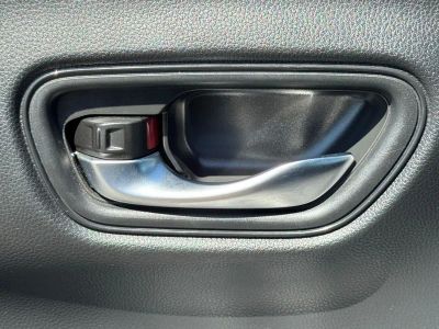 2024 Honda HR-V EX-L — photo 17 view