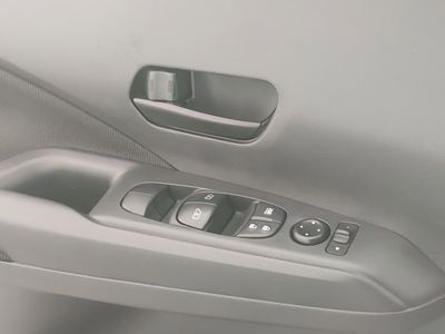 2023 Nissan Kicks - Photo 17