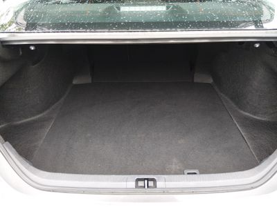 2024 Toyota Camry - Photo 11