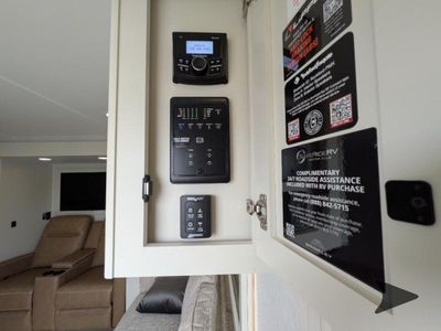 2026 Brinkley Model I - Photo 29