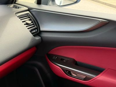 2025 Lexus NX - Photo 38