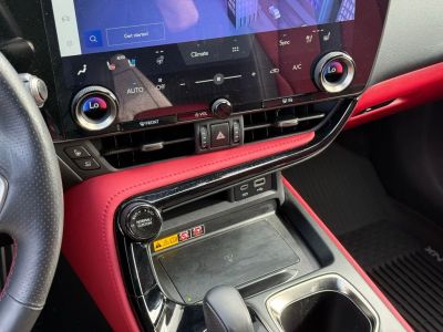 2025 Lexus NX - Photo 36