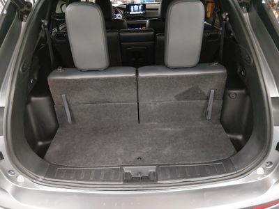 2024 Mitsubishi Outlander - Photo 11