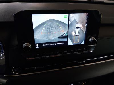 2024 Mitsubishi Outlander - Photo 16