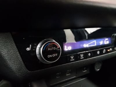 2024 Mitsubishi Outlander - Photo 19