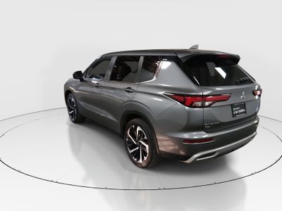 2024 Mitsubishi Outlander - Photo 5