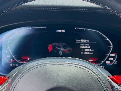 2023 BMW M5 — photo 9 view