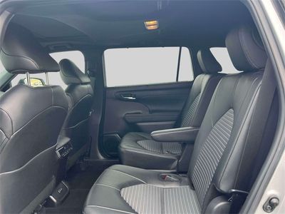 2024 Toyota Highlander - Photo 15