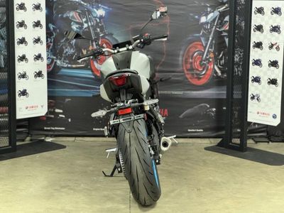 2025 Yamaha MT-07 - Photo 6