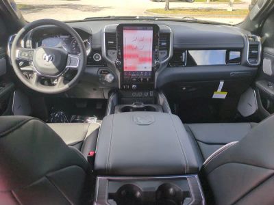 2026 Ram 1500 — photo 14 view