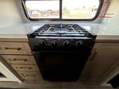 2026 Jayco Eagle HT - Photo 15