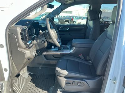 2026 Chevrolet Silverado 1500 — photo 10 view