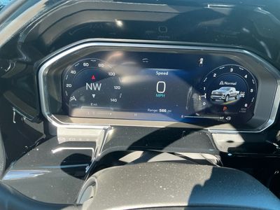 2026 Chevrolet Silverado 1500 — photo 11 view
