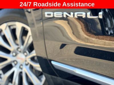 2023 GMC Yukon — detail view