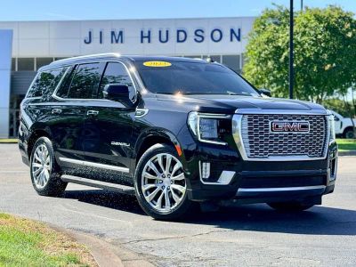 2023 GMC Yukon — side profile view