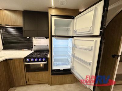 2025 Forest River RV Salem - Photo 31
