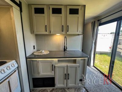 2023 Palomino Puma Destination - Photo 13
