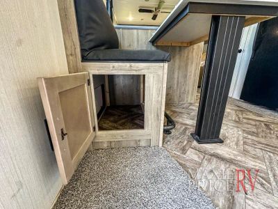2023 Palomino Puma Destination - Photo 12
