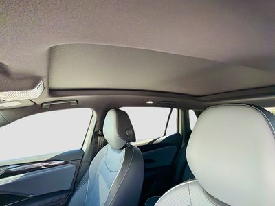 2026 Volkswagen Tiguan - Photo 26