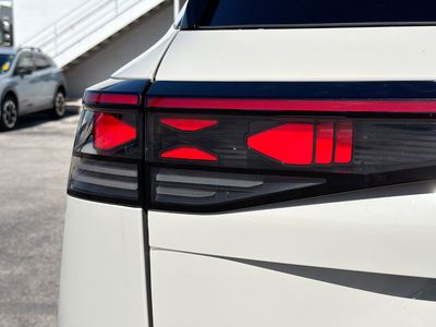 2026 Volkswagen Tiguan - Photo 10
