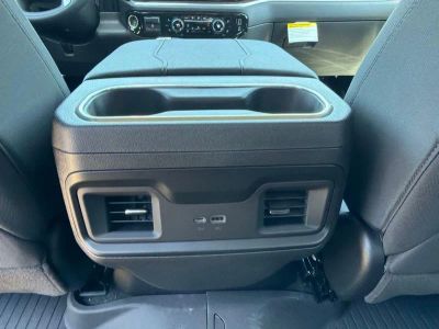 2026 Chevrolet Silverado 1500 - Photo 16