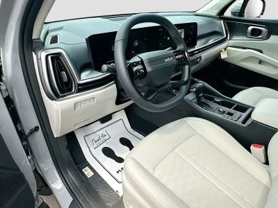 2026 Kia Sorento — photo 9 view