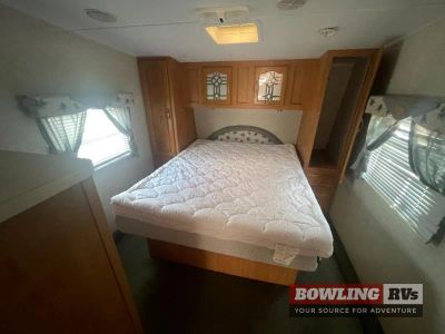 2004 Sierra 30RLSS - Photo 19