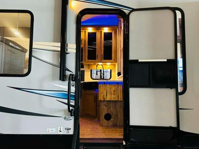 2020 Forest River RV Cherokee Arctic Wolf - Photo 16