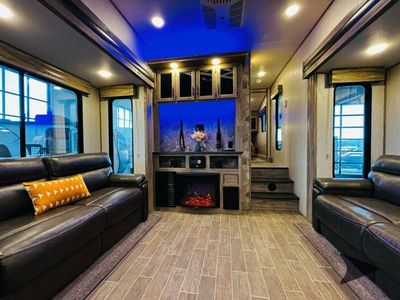 2020 Forest River RV Cherokee Arctic Wolf - Photo 3