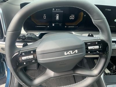2026 Kia Sorento Hybrid — photo 14 view