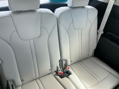 2026 Kia Sorento Hybrid — photo 19 view