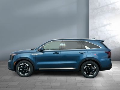 2026 Kia Sorento Hybrid — rear three-quarter view